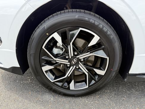 Used 2025 Hyundai Sonata SEL FWD image 33