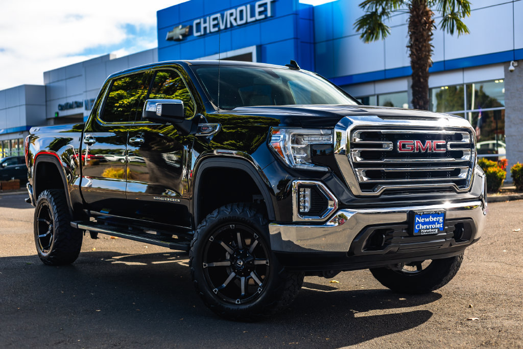 Used 2020 GMC Sierra 1500 SLT w/ SLT Premium Package AWD/4WD image 1