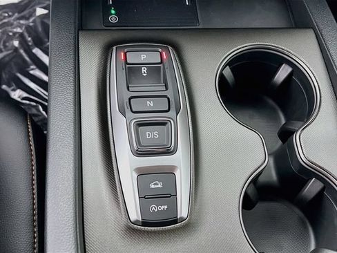 Certified 2025 Honda Ridgeline TrailSport image 19
