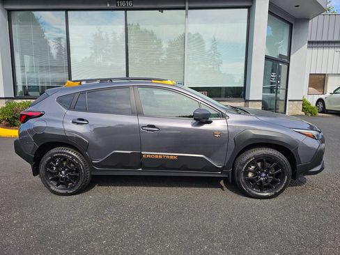 Used 2025 Subaru Crosstrek 2.5i Wilderness w/ Crosstrek Mirror Package AWD/4WD image 8