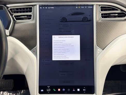 Used 2017 Tesla Model S 90D image 30