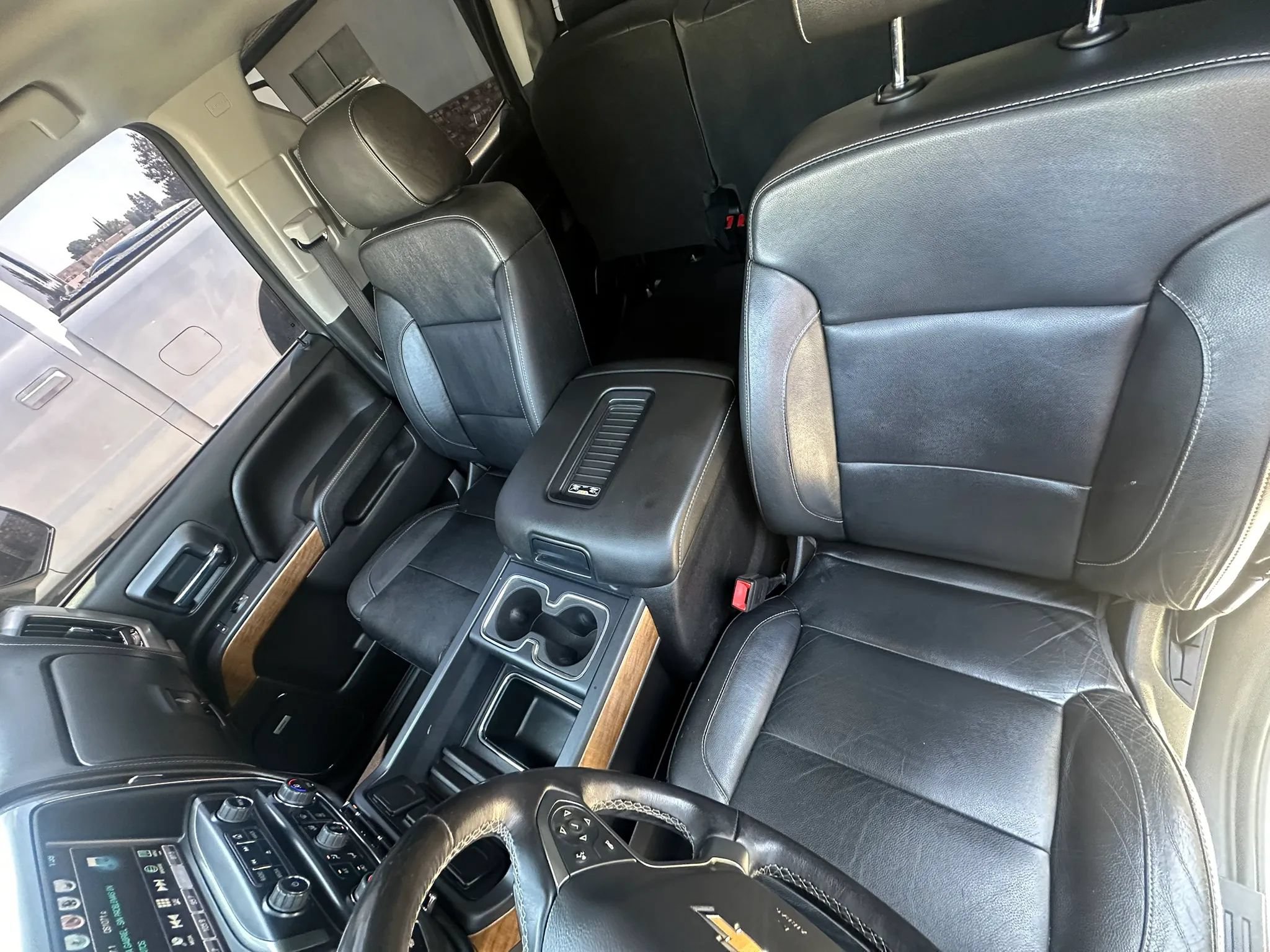 Used 2018 Chevrolet Silverado 1500 LTZ w/ LTZ Plus Package RWD image 42