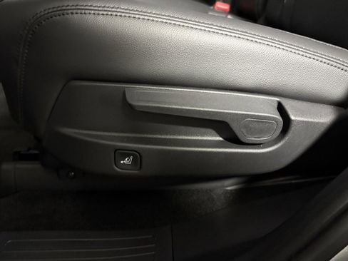 Used 2024 Hyundai Santa Fe Limited image 28