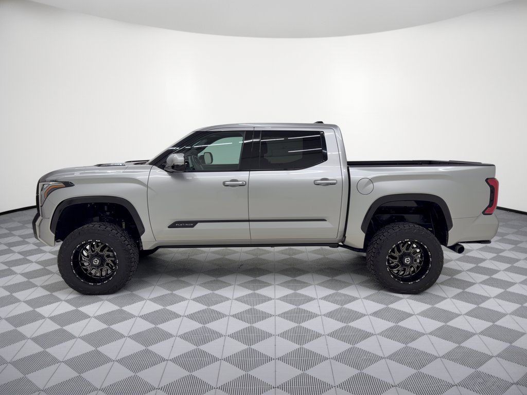 Used 2022 Toyota Tundra Platinum w/ Advanced Package AWD/4WD image 2