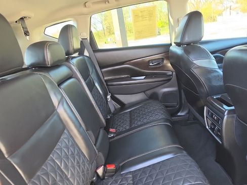 Used 2023 Nissan Murano Platinum w/ Cargo Package FWD image 32