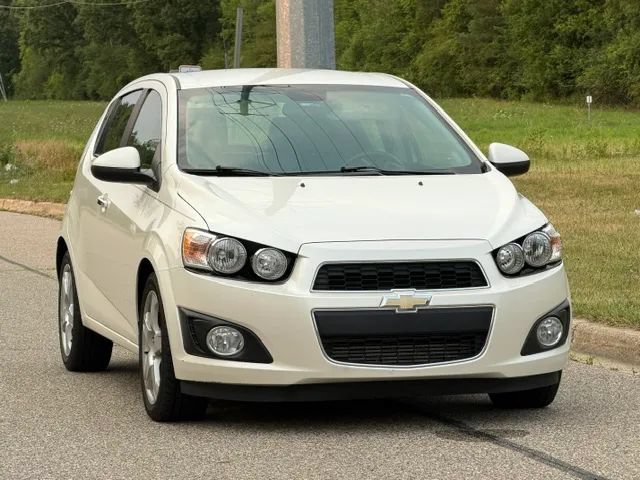 Used 2013 Chevrolet Sonic LTZ FWD image 34