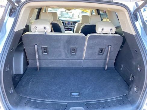 Used 2021 Buick Enclave Essence w/ Sound and Sites Package image 20