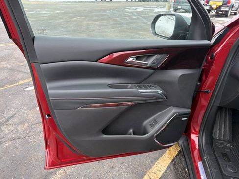 New 2026 Chevrolet Traverse Z71 w/ Enhanced Driving Package image 10