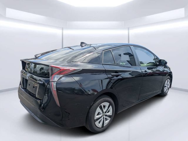 Used 2018 Toyota Prius Three w/ Advanced Technology Package FWD image 3