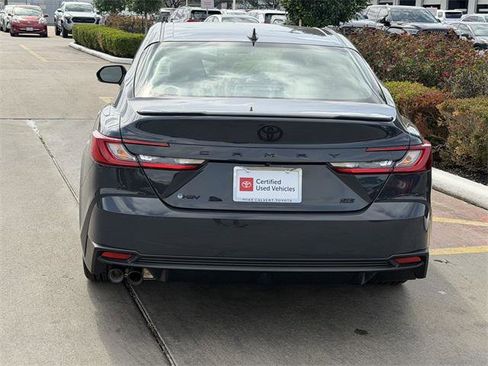 Certified 2026 Toyota Camry SE w/ Convenience Package image 6