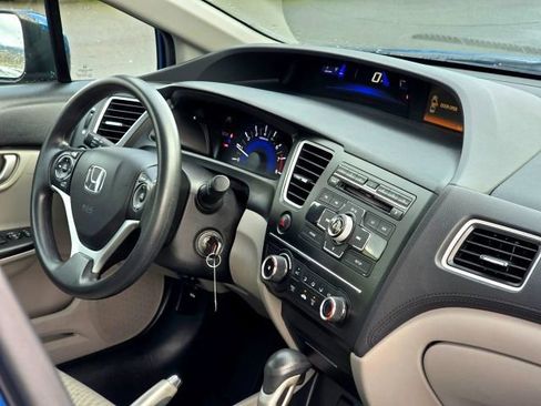 Used 2014 Honda Civic LX image 19