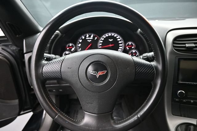 Used 2006 Chevrolet Corvette Coupe RWD image 14