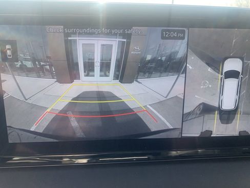 Used 2023 Hyundai Palisade Calligraphy image 27