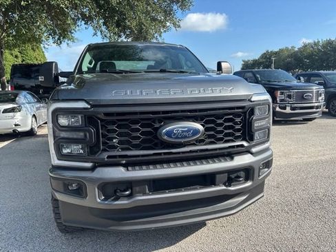 Used 2024 Ford F350 XLT w/ XLT Premium Package AWD/4WD image 2