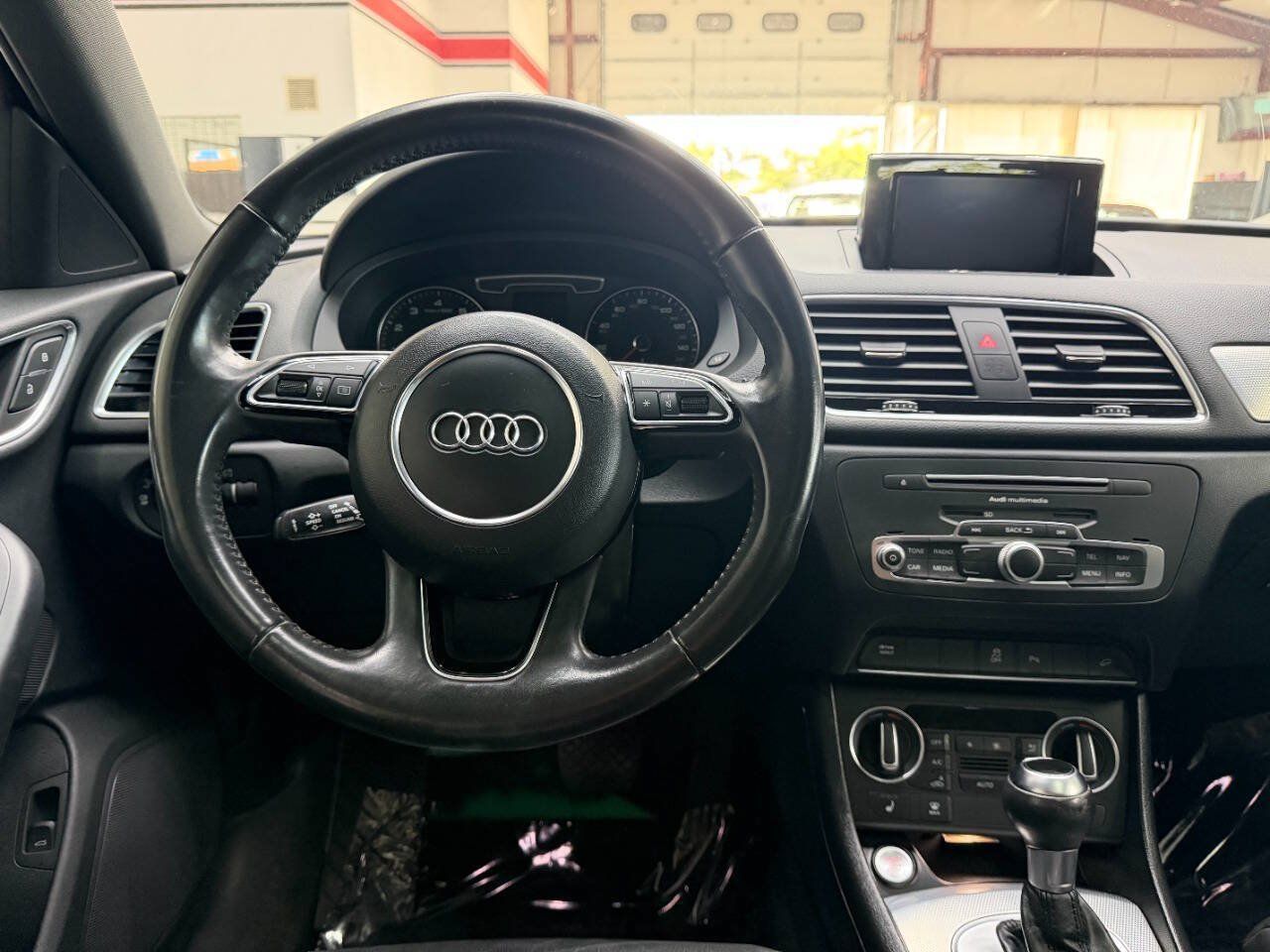 Used 2018 Audi Q3 2.0T Premium w/ Convenience Package FWD image 21