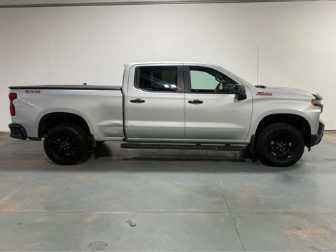 Used 2022 Chevrolet Silverado 1500 LT Trail Boss w/ Bed Protection Package AWD/4WD image 6