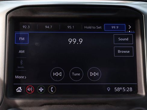 Used 2022 Chevrolet Silverado 1500 LT image 31