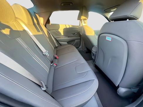 New 2026 Hyundai Elantra Sport FWD image 23