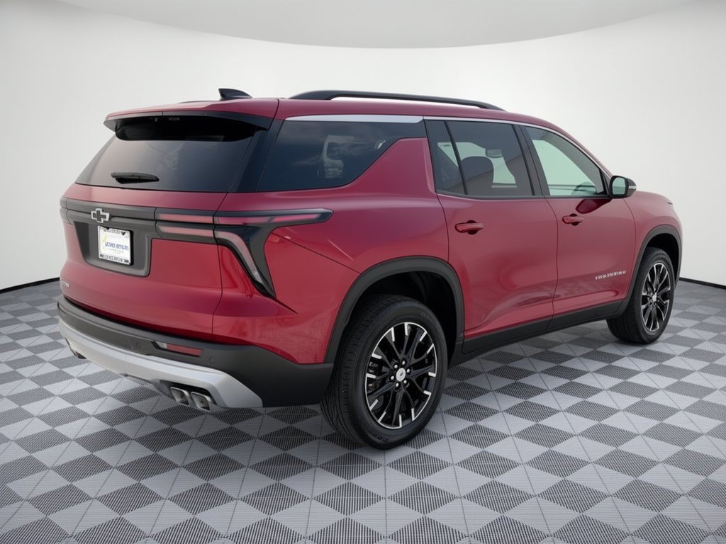 Certified 2026 Chevrolet Traverse LT w/ Sun and Wheel Package FWD image 9