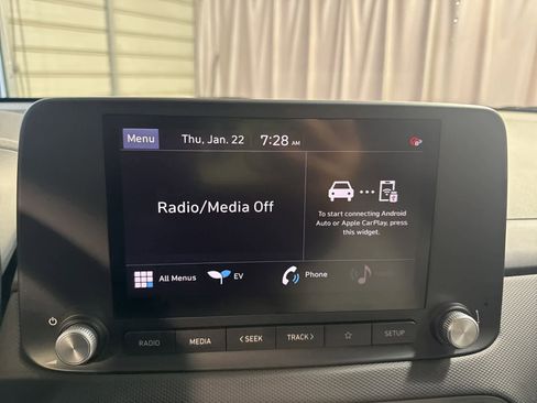 Used 2023 Hyundai Kona SE w/ Cargo Package image 21