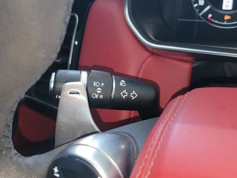 Used 2024 Land Rover Range Rover Velar Dynamic SE image 17