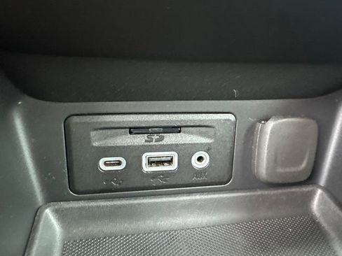 Used 2023 GMC Terrain Denali image 38