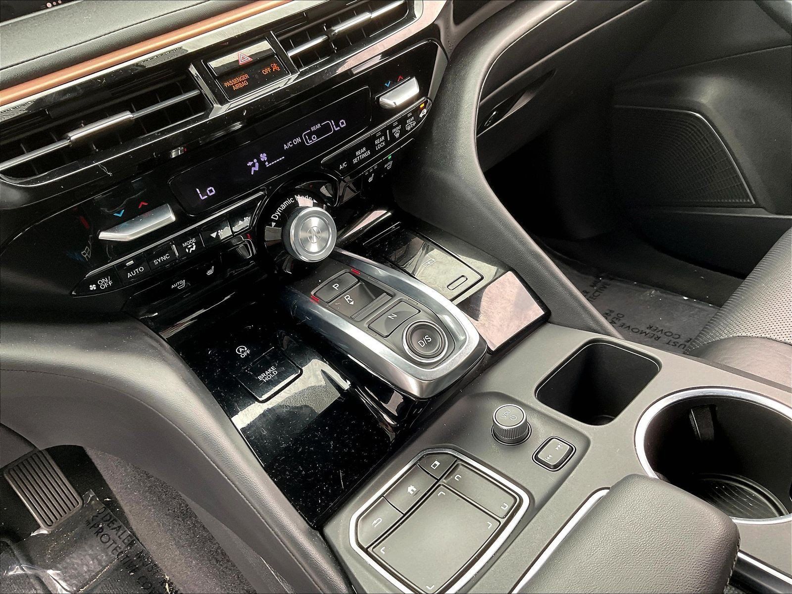 Used 2022 Acura MDX w/ Technology Package FWD image 17