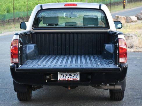 Used 2005 Toyota Tacoma 2WD Regular Cab image 14