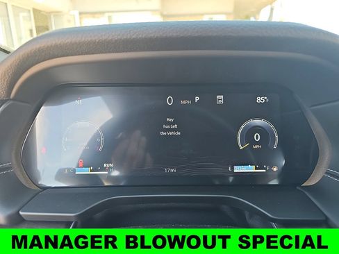 New 2026 Jeep Grand Cherokee Limited w/ Limited Altitude Package AWD/4WD image 19