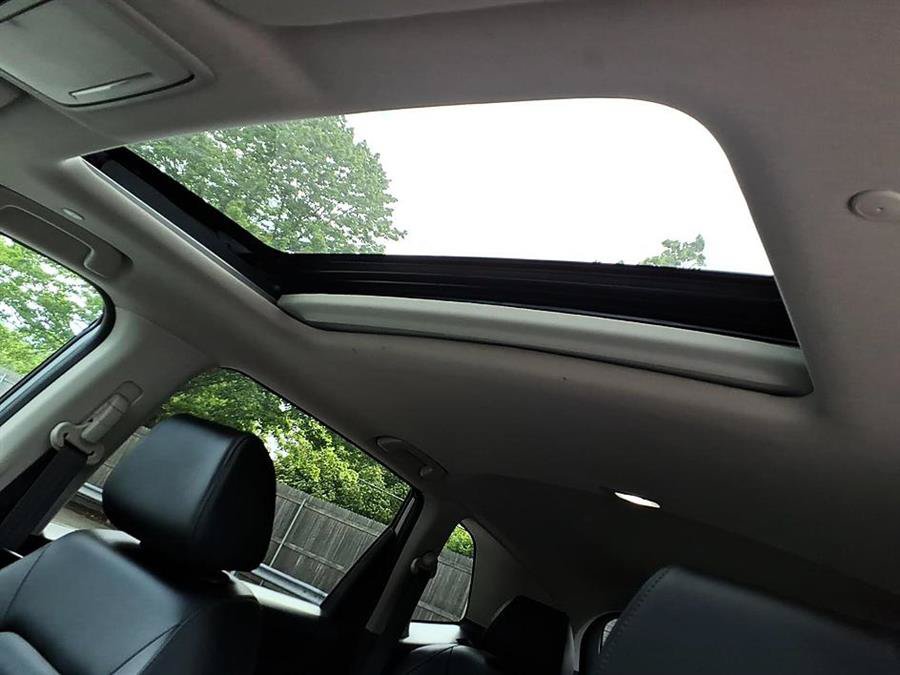 Used 2023 Honda CR-V EX-L image 21