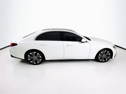 Certified 2024 Mercedes-Benz E 350 4MATIC Sedan w/ Driver Assistance Package image 9