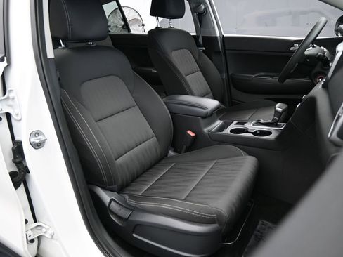 Used 2020 Kia Sportage LX image 43