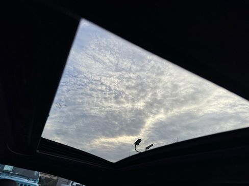 Used 2016 BMW 228i Coupe image 24