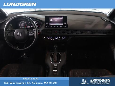 Used 2024 Honda HR-V Sport image 17
