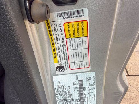 Used 2009 Ford Mustang Shelby GT500 image 50