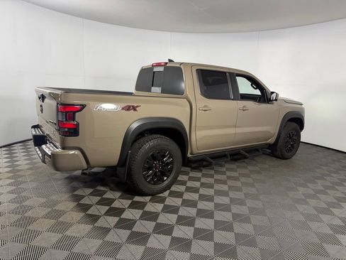 Used 2024 Nissan Frontier PRO-4X w/ Pro Convenience Package image 7