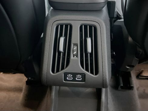 New 2025 BMW X1 xDrive28i w/ M Sport Package image 27