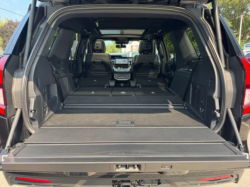 Used 2026 Ford Expedition Tremor AWD/4WD image 12