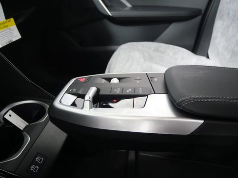 Used 2025 BMW X1 xDrive28i w/ Convenience Package image 20