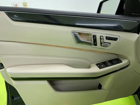 Used 2016 Mercedes-Benz E 350 4MATIC image 16