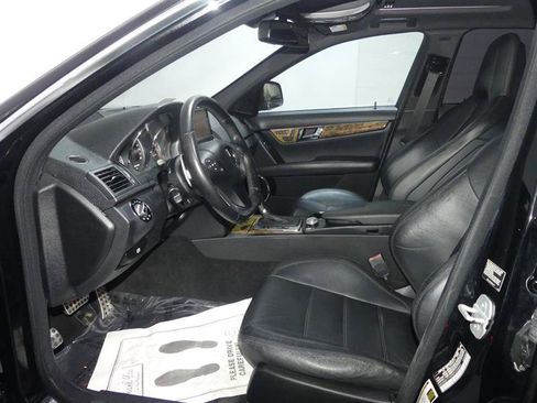 Used 2009 Mercedes-Benz C 63 AMG Sedan image 20