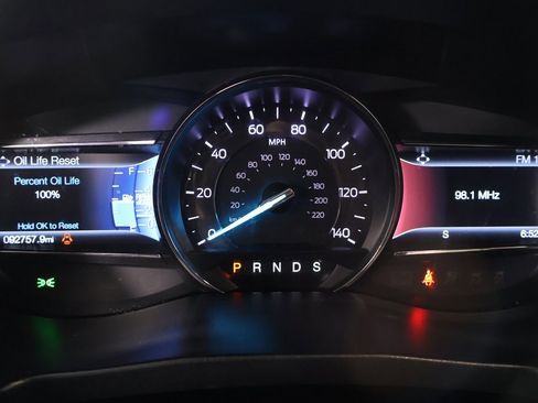 Used 2018 Ford Explorer Limited w/ Class II Trailer Tow Package image 4