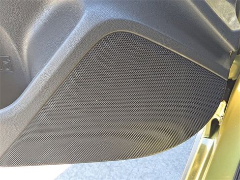 Used 2022 Subaru Crosstrek 2.0i Premium w/ Popular Package #4A image 16