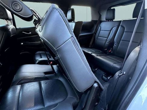 Used 2019 GMC Acadia SLT image 21