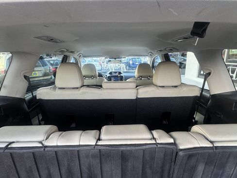 Used 2019 Subaru Ascent Limited w/ Popular Package #3 image 14