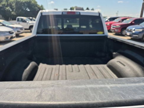 Used 2022 RAM 1500 Big Horn AWD/4WD image 10