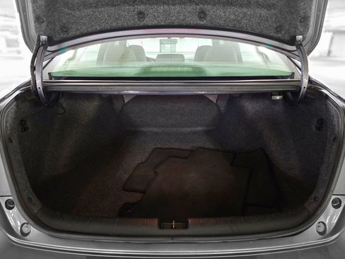 Used 2014 Honda Accord LX image 8