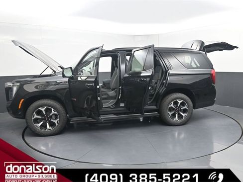 New 2026 GMC Yukon AT4 w/ AT4 Premium Plus Package image 24