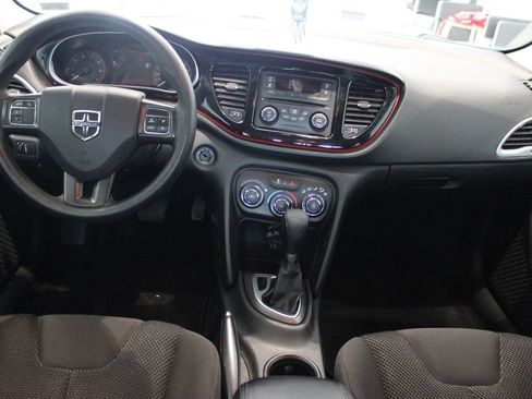 Used 2016 Dodge Dart SE w/ Convenience Group FWD image 8