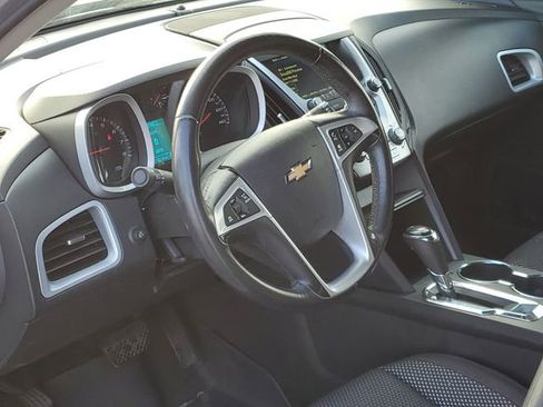 Used 2017 Chevrolet Equinox LT w/ Convenience Package image 10